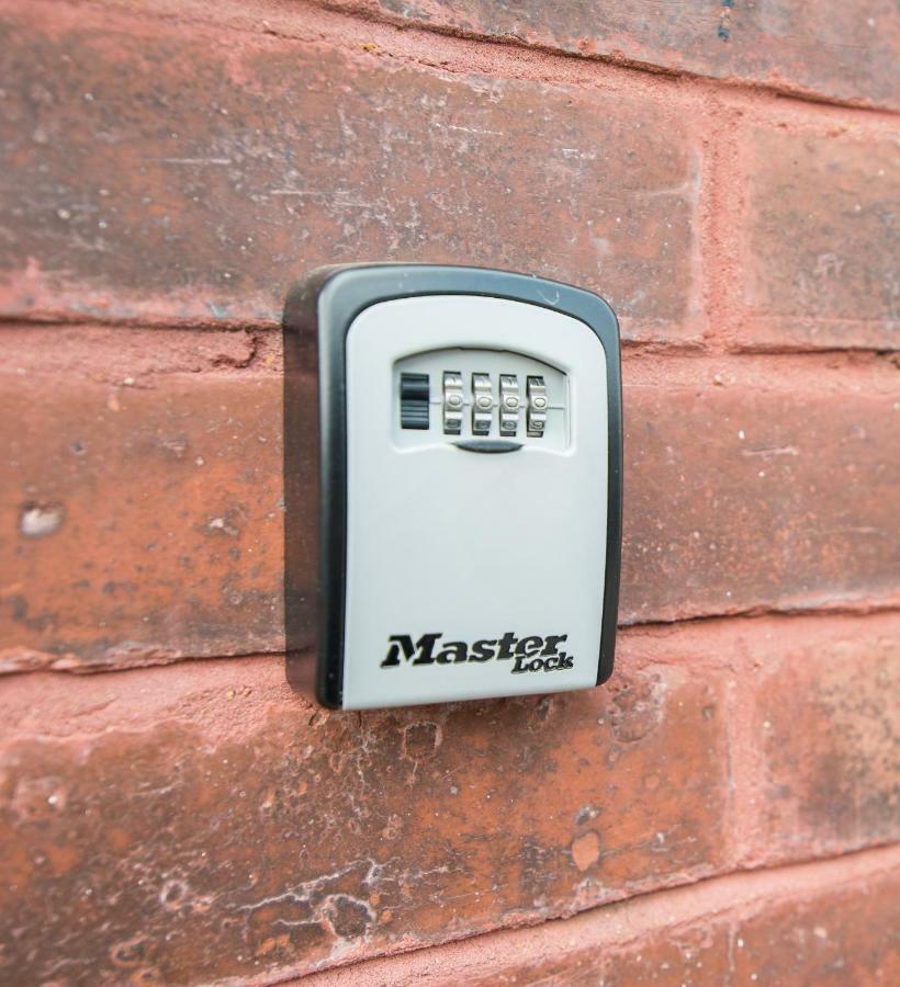Wigan Serviced Accommodation Exterior photo